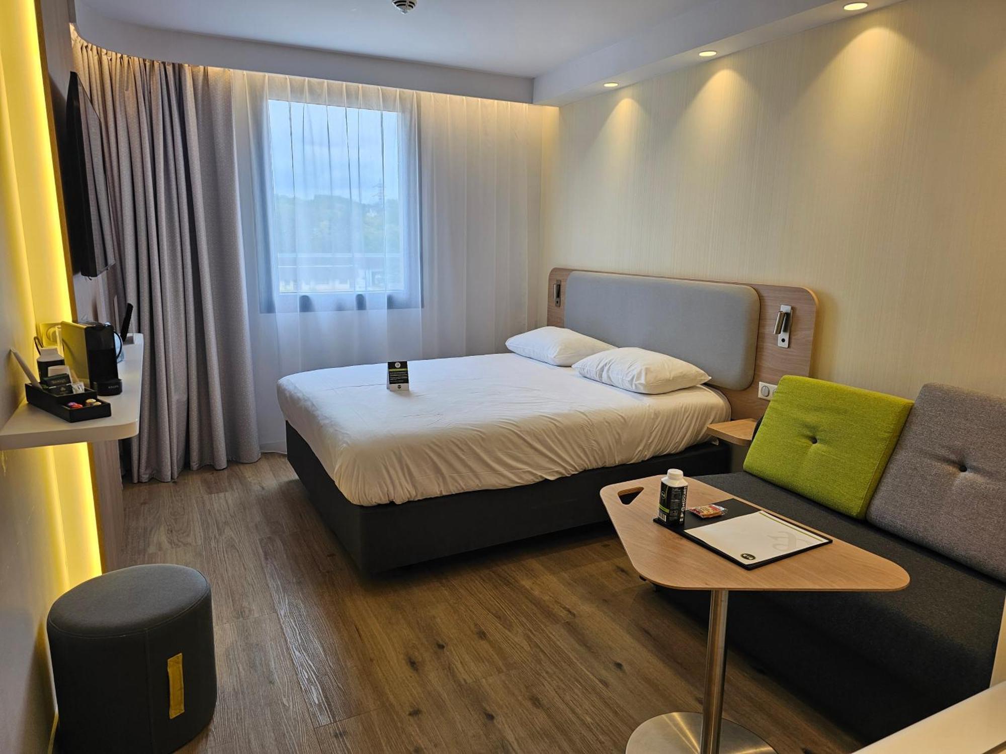 B&B Hotel Deauville-Touques Kültér fotó